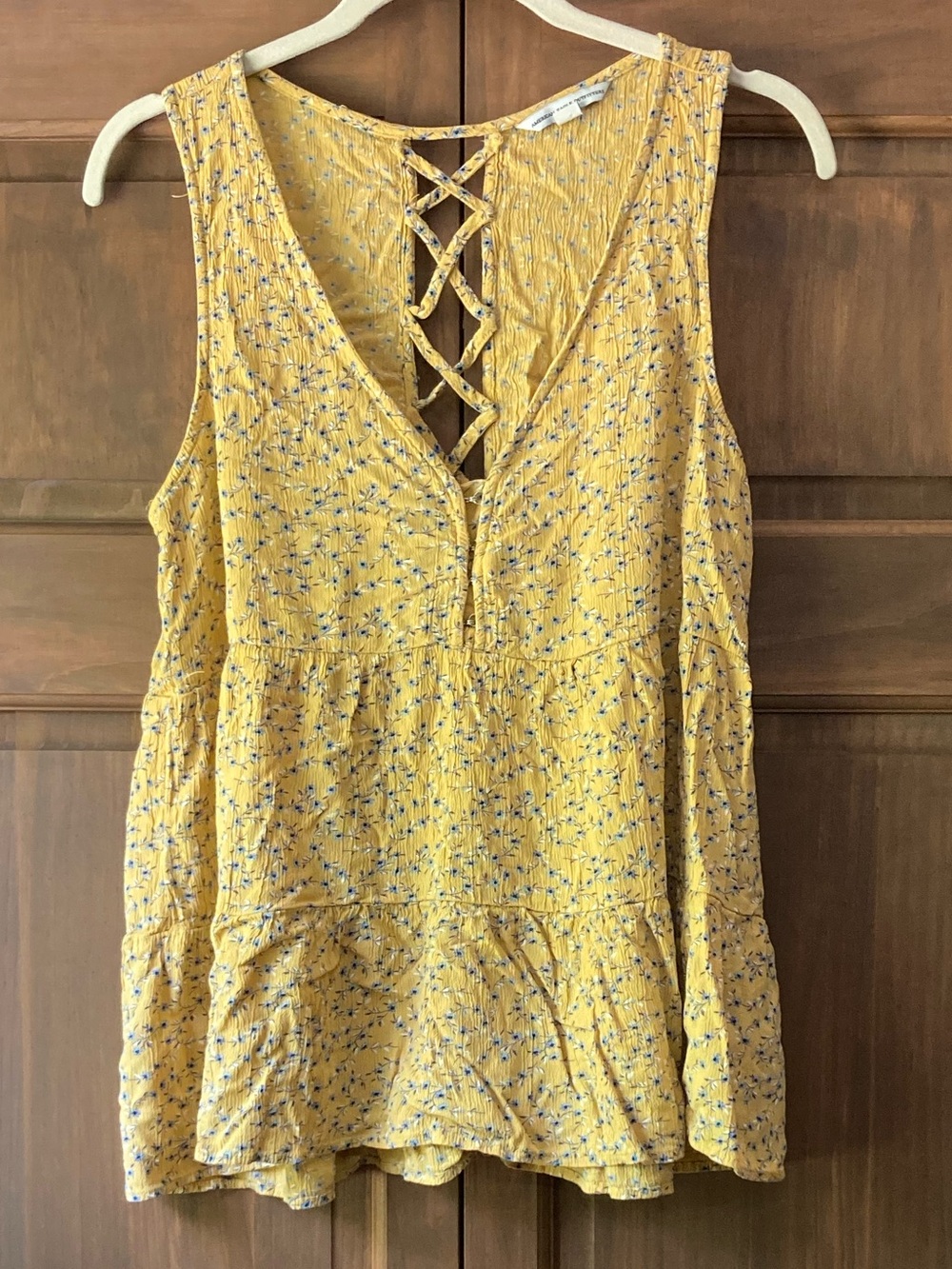 American Eagle Yellow & Blue Flower Print Tank Top Medium
